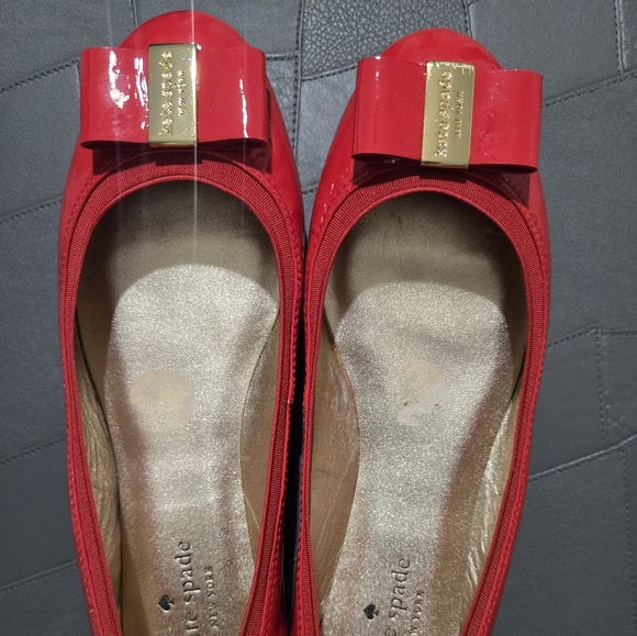 Shoes - Picture 4 of 5